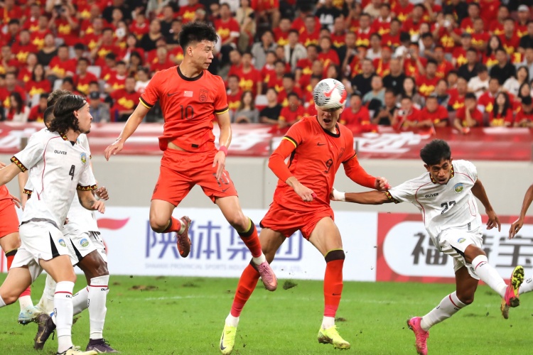 九游体育下载-北青：亚洲杯U23国足位列第四档，小组出线面临严峻挑战