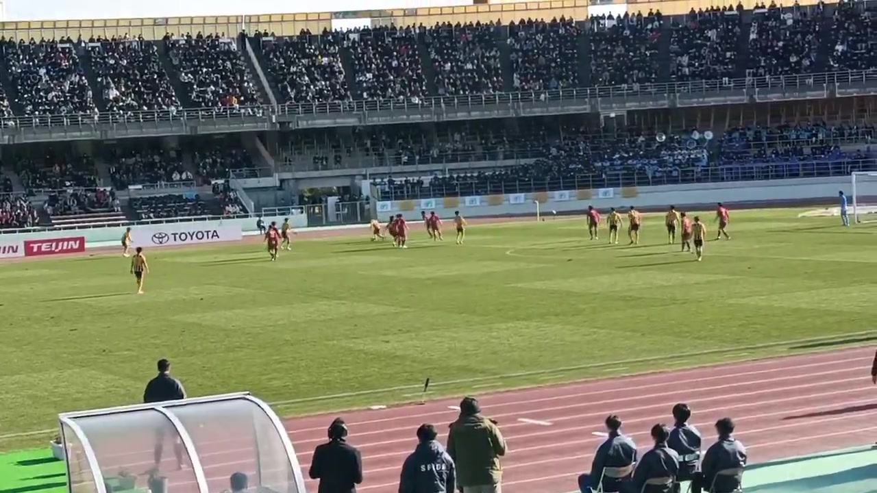 大冷门！前桥育英1-2告负，日本高中赛卫冕冠军早早出局