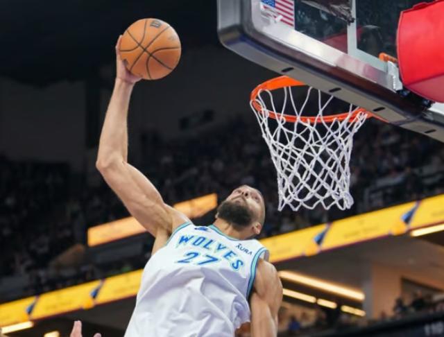 九游体育-约基奇恩比德统治联盟 狼队提前一步找到版本答案