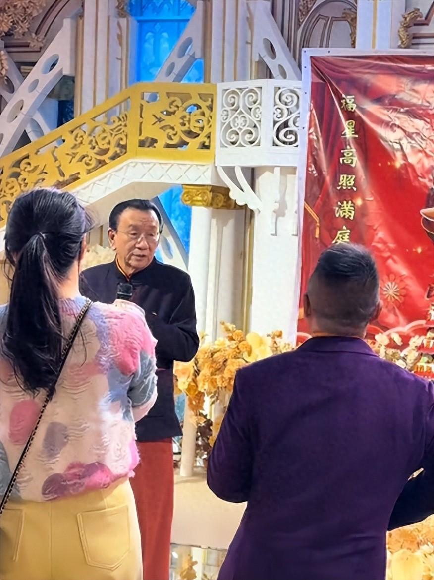 九游体育官方网站-侯耀华80大寿冷清收场！郭德纲全程沉默，亲儿子以及至亲基本缺席